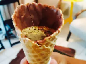 Dona Emília Café