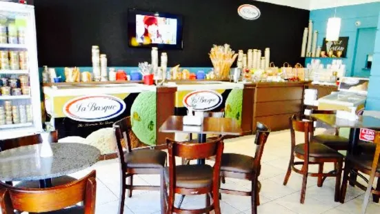 La Basque Curitiba - Crepes & Sorvetes Premium