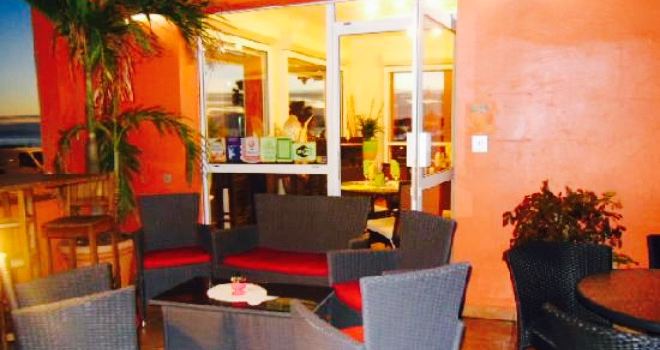 Delices & Gourmets