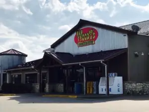 Woody’s Smokehouse