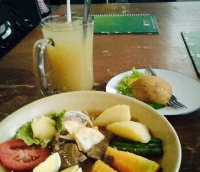 Rumah Makan Kusuma Sari Solo