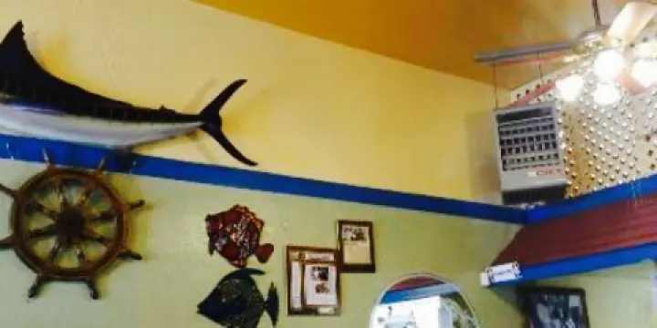 La Perla Del Pacifico