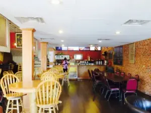 Brumby's Coffeehouse & Pizzeria