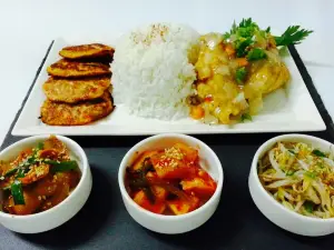 Lee's Korean Restaurant