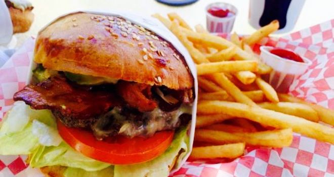 Bishop Burger Barn