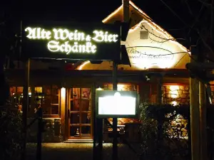 Wein und Bierschanke