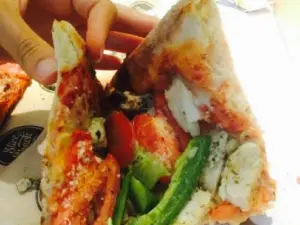 Mary's Pizza Shack