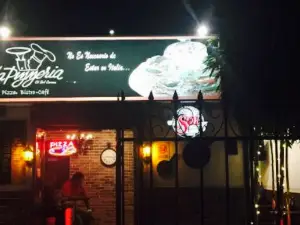 La Pizzeria