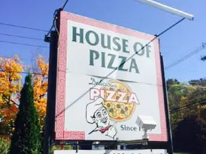 St. Johnsbury House of Pizza