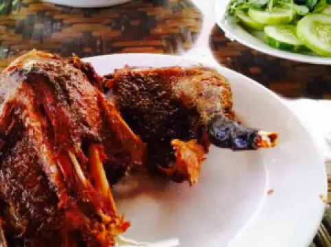 Bebek Goreng H. Slamet