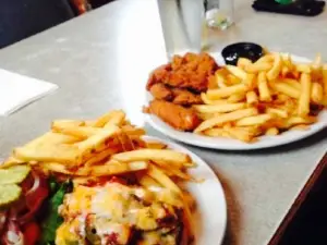 Horsethief Creek Pub & Eatery