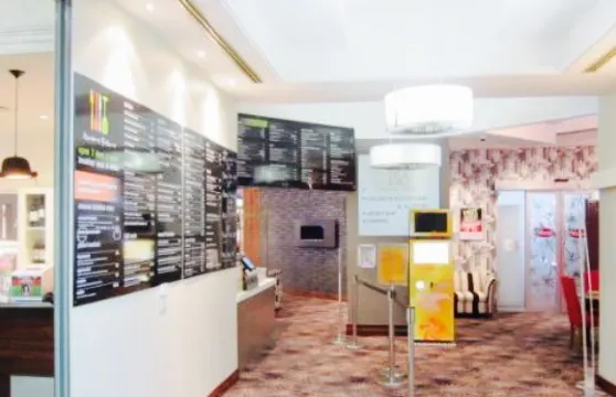 All Seasons Hotel - Seasons Bistro