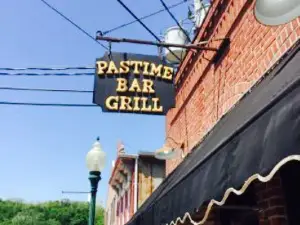 Pastimes Bar & Grill