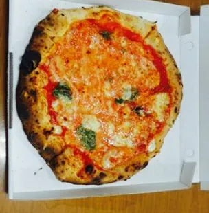 Pizzeria Mari E Monti