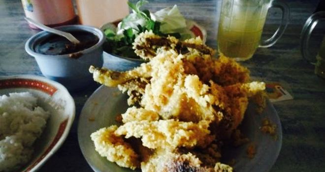 Ayam Goreng Kremes Pak Pono