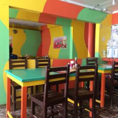 Jonah's Fruit Shake & Snack Bar 여행 사진