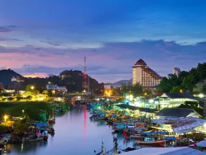 Wat Khao Takiap