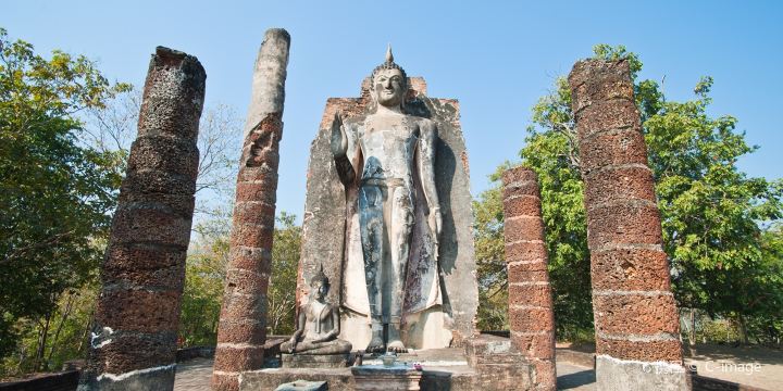 โบราณสถานวัดสะพานหิน