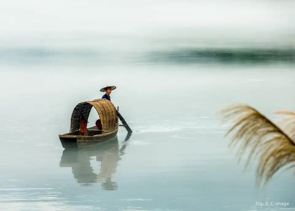 5_Dongjiang Lake Tourist Area