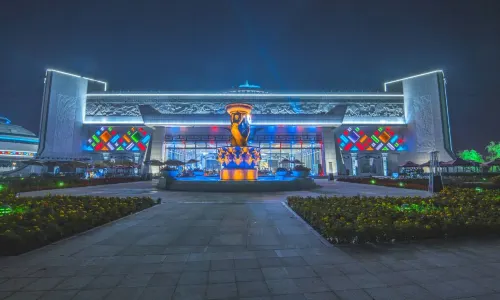 몽량 민족 관광지