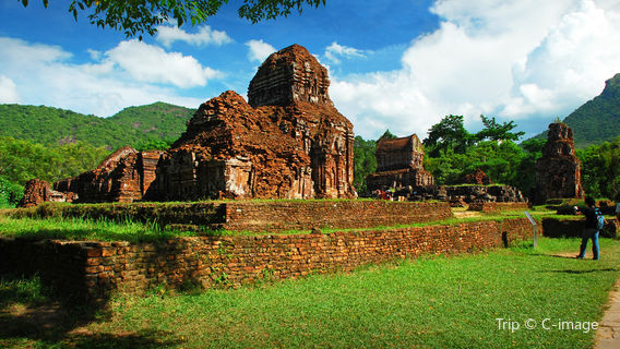 Sanctuaire de Mỹ Sơn