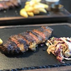 The Raven Bistro User Photo
