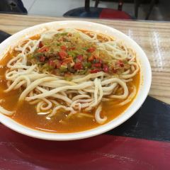 GU BAI SHENG KAO YANG ROU 여행 사진