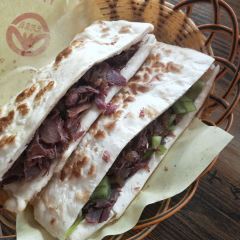 河间驴肉火烧(齐河店) User Photo