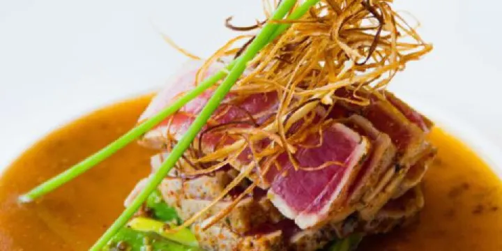 Jin's Fine Asian Cuisine & Sushi Bar