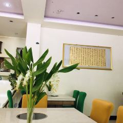 BAI GE TIAN XIN SU SHI CAN TING User Photo