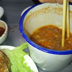 Ai Ruo Chun (KunMing JinBi Park) 여행 사진