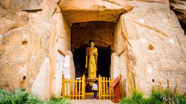 วัดเกือกม้า