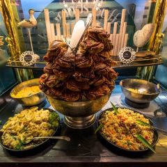 Les Grands Buffets User Photo