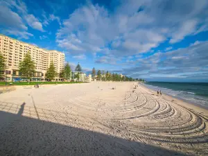 Glenelg Beach