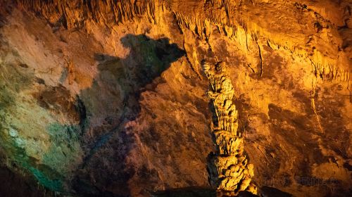 Huangxian (Yellow Fairy) Cave