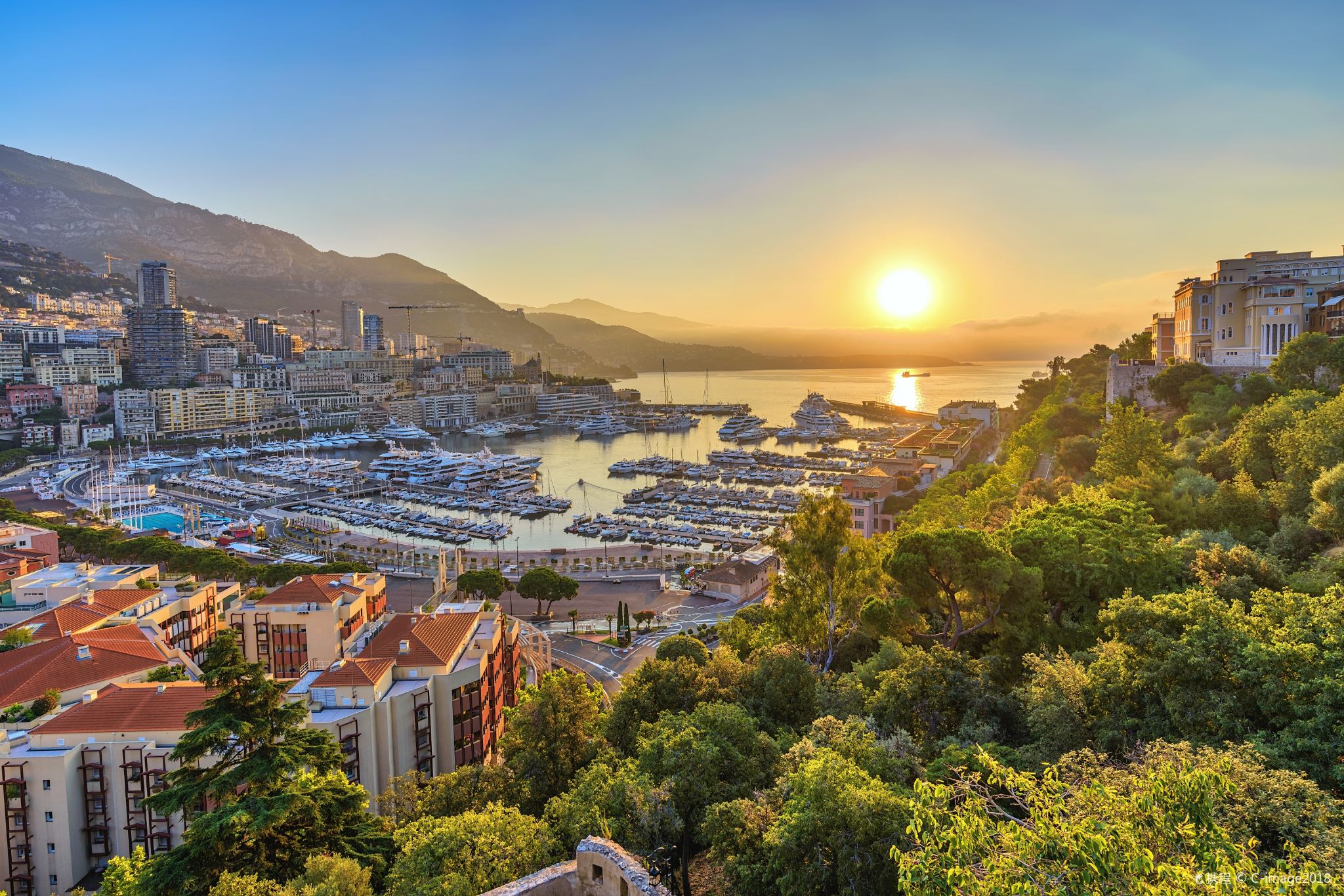 Monaco + Eze + La Turbie + Monte Carlo 1-day Tour [Private Charter]