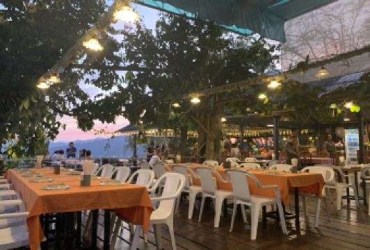 Tunk-ka Cafe Phuket Hilltop Restaurant User Photo