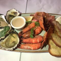 Latitude 30 Restaurant User Photo