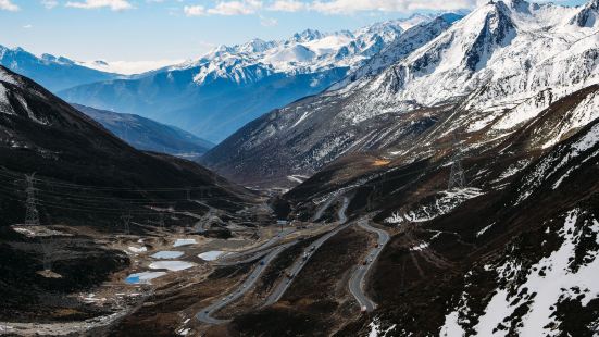 Zheduo Mountain