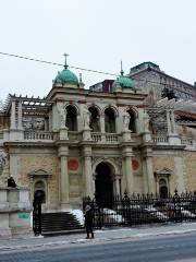 Castle Garden Bazaar