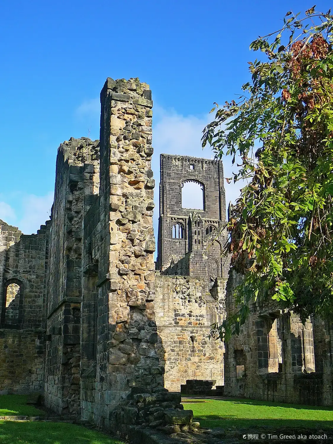 Kirkstall Abbey 주변 호텔