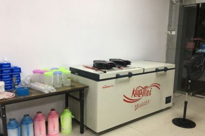 十年创始火锅鸡总店