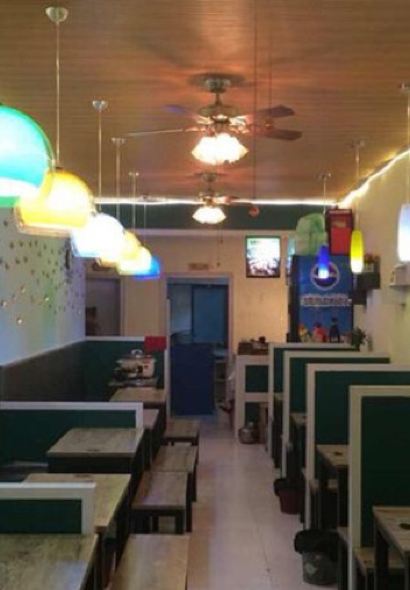 水城黄焖鸡米饭(财神阁店总店)