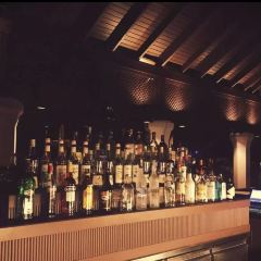Ombak Bar User Photo