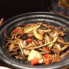 YUNSHANGTIANSHAN XINJIANG GOURMET FEAST User Photo