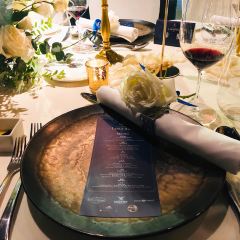 Large Eight Italy Lounge&Restaurant User Photo