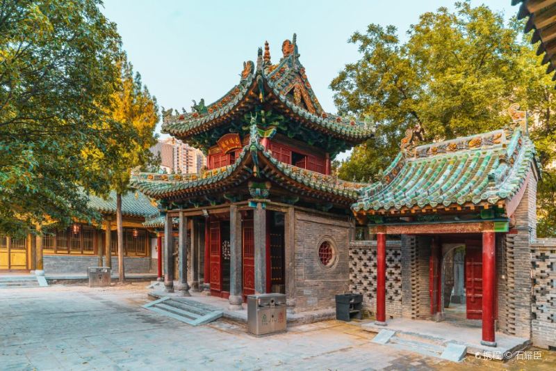 Zhengzhou Beida Mosque (East Gate)