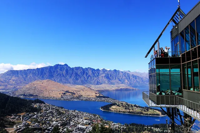 Eight Must-Do Things in Queenstown