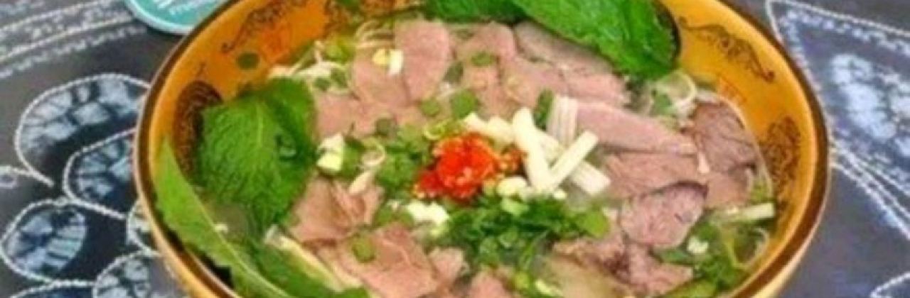 蒙自带皮小黄牛米线(禄劝店)