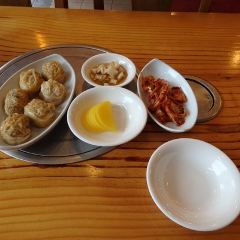 Gaeseong Traditional Dumplings house User Photo